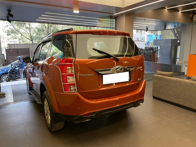 Second-hand 2016 Mahindra XUV500 AT W10 FWD for sale in Mumbai-6