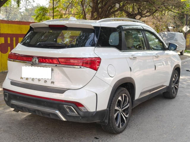 Second-hand 2023 MG Hector 1.5 Turbo Sharp pro BSVI for sale in Indore-8