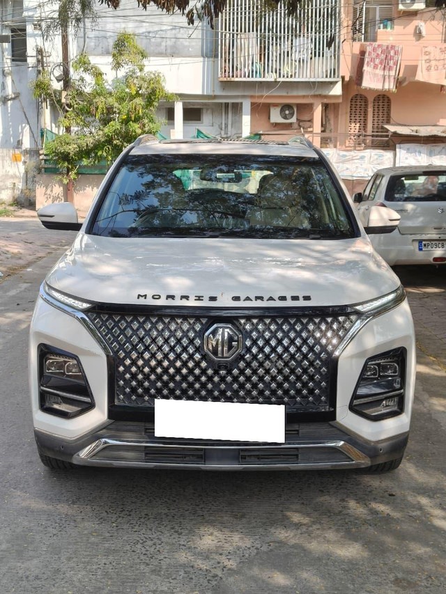 Second-hand 2023 MG Hector 1.5 Turbo Sharp pro BSVI for sale in Indore-4