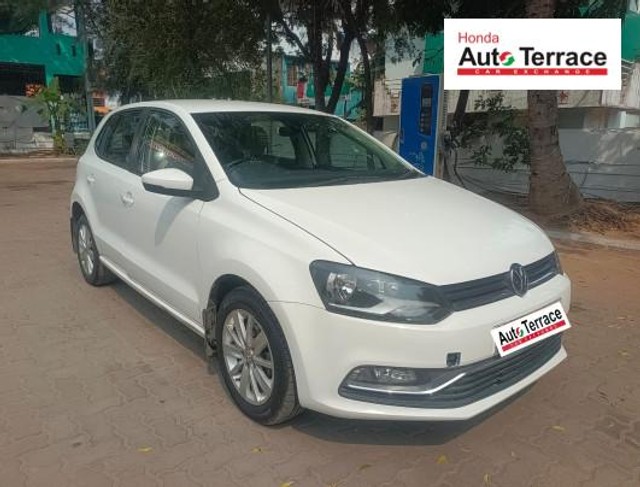 Second-hand 2017 Volkswagen Polo 1.5 TDI Highline for sale in Pondicherry-14
