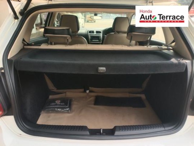 Second-hand 2017 Volkswagen Polo 1.5 TDI Highline for sale in Pondicherry-8