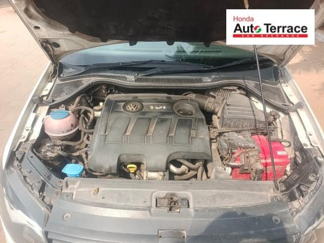 Second-hand 2017 Volkswagen Polo 1.5 TDI Highline for sale in Pondicherry-7