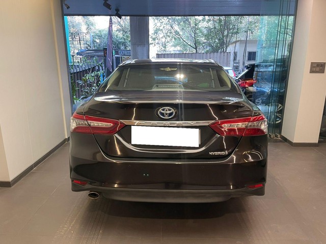 Toyota Camry Hybrid 2.5 Second-hand 2019 Toyota Camry Hybrid 2.5 for sale in Mumbai-3