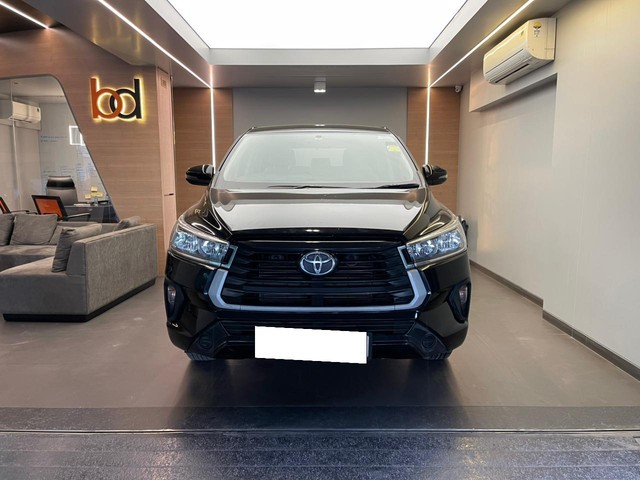 Second-hand 2022 Toyota Innova Crysta 2.4 GX 8 STR for sale in Mumbai-3