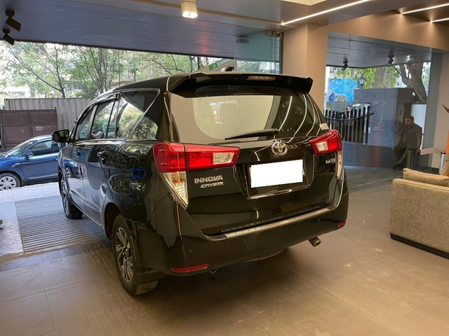 Second-hand 2022 Toyota Innova Crysta 2.4 GX 8 STR for sale in Mumbai-12