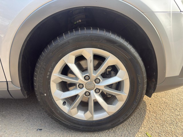 Second-hand 2017 Audi Q3 30 TDI for sale in New Delhi-15