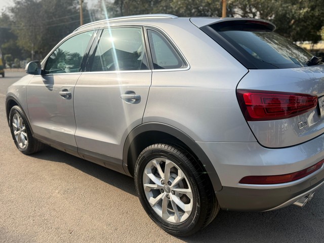 Second-hand 2017 Audi Q3 30 TDI for sale in New Delhi-4