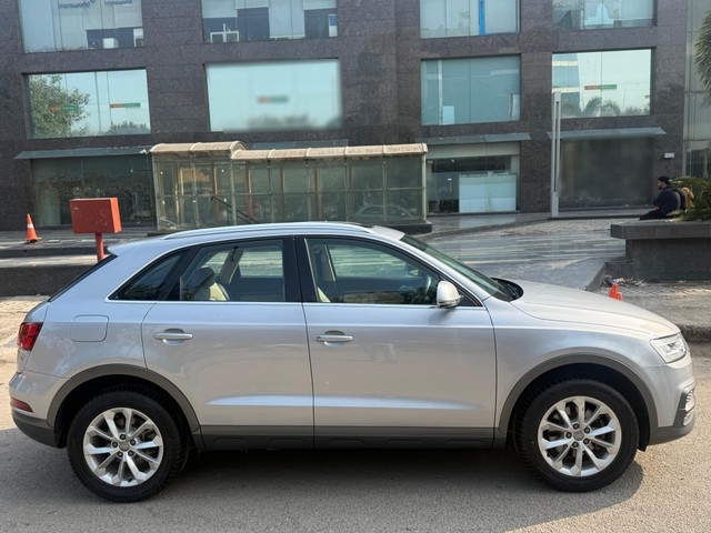 Second-hand 2017 Audi Q3 30 TDI for sale in New Delhi-1