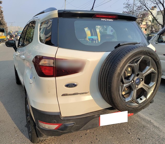 Second-hand 2019 Ford Ecosport Signature Edition Diesel BSIV for sale in Bangalore-5