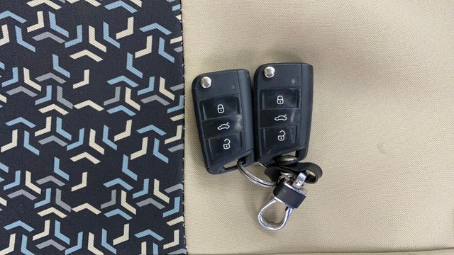 Skoda Slavia 1.0 TSI Active BSVI Second-hand 2022 Skoda Slavia 1.0 TSI Active BSVI for sale in Ahmedabad-10