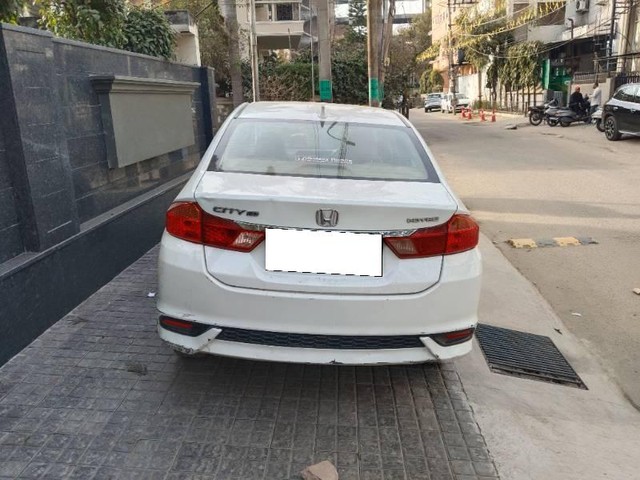 Second-hand 2017 Honda City i DTec VX for sale in Jalandhar-2