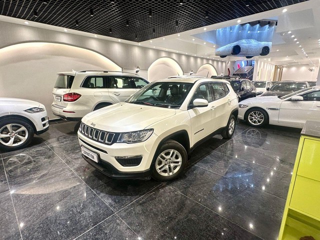 Second-hand 2019 Jeep Compass 2.0 Sport for sale in New Delhi-3