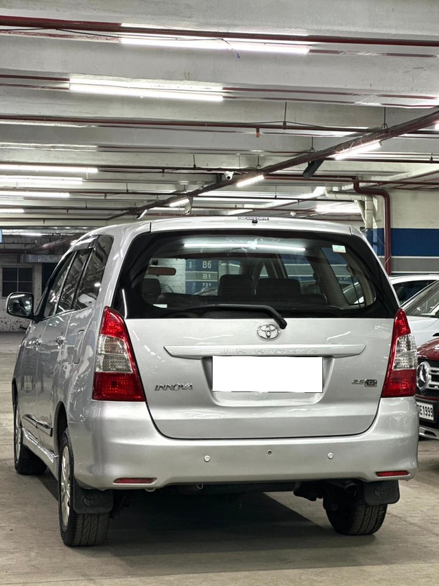 Second-hand 2013 Toyota Innova 2.5 G (Diesel) 7 Seater BS IV for sale in Mumbai-5