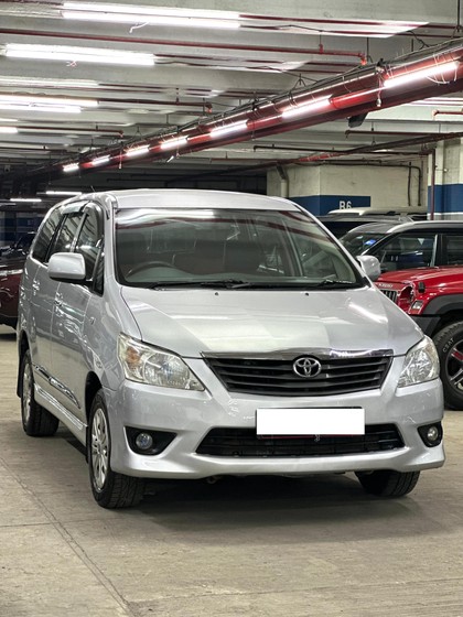 Toyota Innova 2.5 G (Diesel) 7 Seater BS IV Second-hand 2013 Toyota Innova 2.5 G (Diesel) 7 Seater BS IV for sale in Mumbai