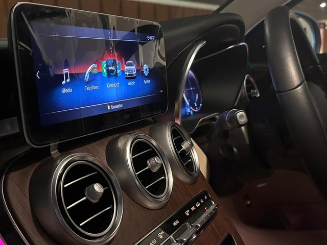 Second-hand 2020 Mercedes-Benz C-Class Progressive C 220d for sale in Navi Mumbai-9