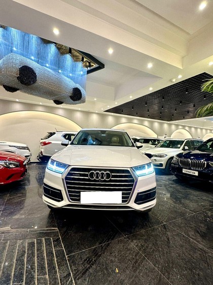 Audi Q7 45 TDI Quattro Technology Second-hand 2017 Audi Q7 45 TDI Quattro Technology for sale in New Delhi