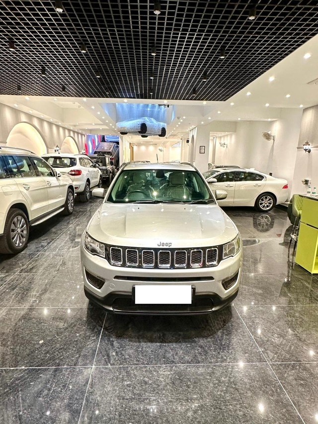 Second-hand 2018 Jeep Compass 1.4 Sport for sale in New Delhi-4