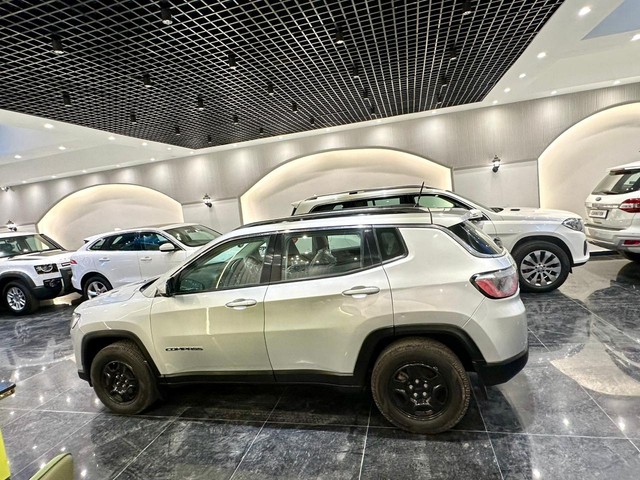 Second-hand 2018 Jeep Compass 1.4 Sport for sale in New Delhi-2