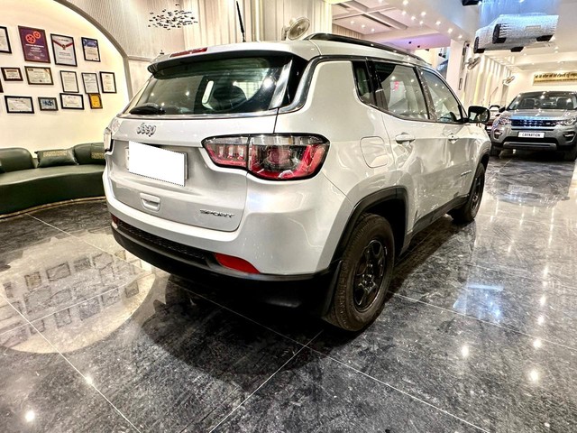 Second-hand 2018 Jeep Compass 1.4 Sport for sale in New Delhi-12