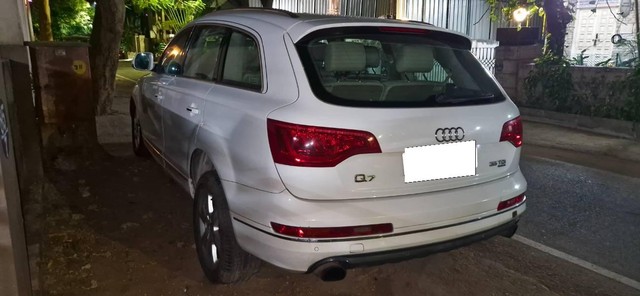 Second-hand 2015 Audi Q7 35 TDI Quattro Premium for sale in Chennai-4
