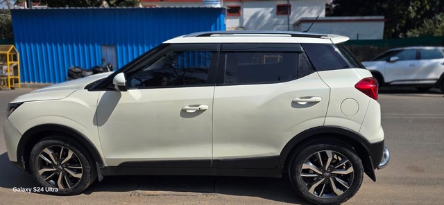 Second-hand 2020 Mahindra XUV300 W8 Option Diesel BSVI for sale in Allahabad-2