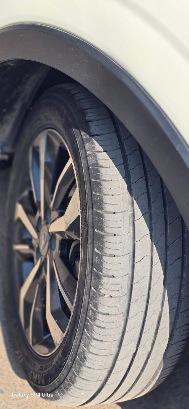 Second-hand 2020 Mahindra XUV300 W8 Option Diesel BSVI for sale in Allahabad-4