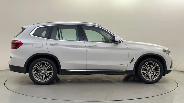 Second-hand 2018 BMW X3 xDrive 20d xLine for sale in Bangalore-2