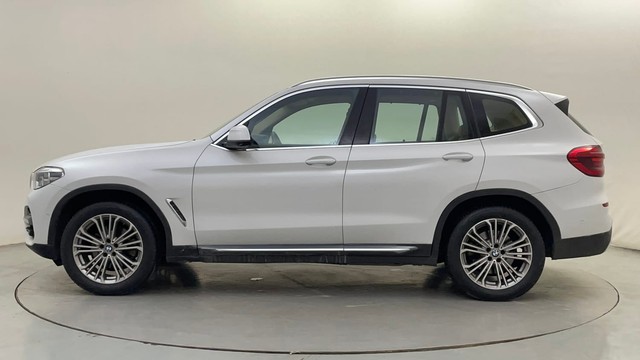Second-hand 2018 BMW X3 xDrive 20d xLine for sale in Bangalore-6
