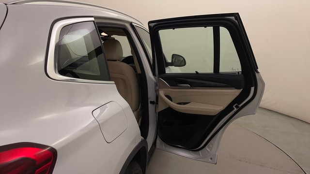 Second-hand 2018 BMW X3 xDrive 20d xLine for sale in Bangalore-26