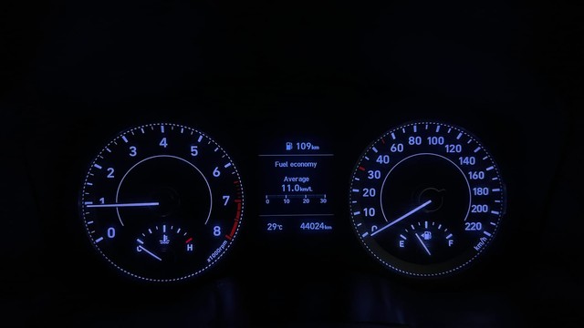 Second-hand 2019 Hyundai Venue SX Opt Turbo iMT BSVI for sale in Bangalore-13