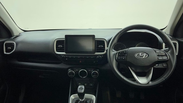 Second-hand 2019 Hyundai Venue SX Opt Turbo iMT BSVI for sale in Bangalore-11