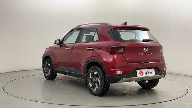 Second-hand 2019 Hyundai Venue SX Opt Turbo iMT BSVI for sale in Bangalore-5