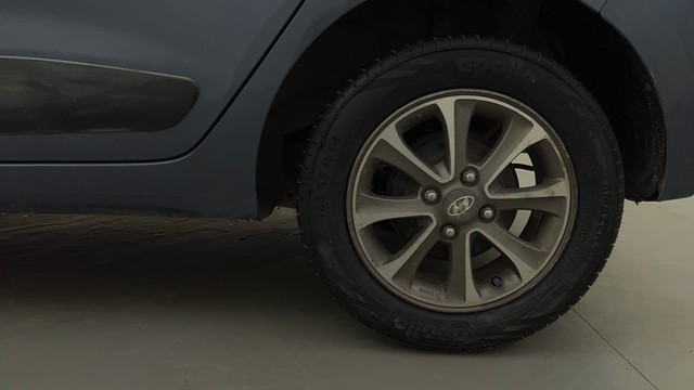 Second-hand 2013 Hyundai Grand i10 1.2 CRDi Asta for sale in Bangalore-19