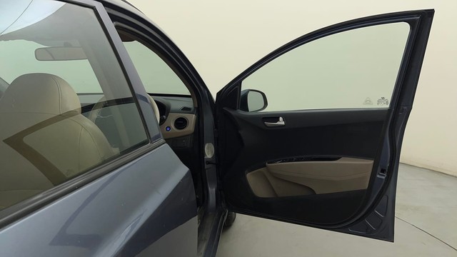 Second-hand 2013 Hyundai Grand i10 1.2 CRDi Asta for sale in Bangalore-16