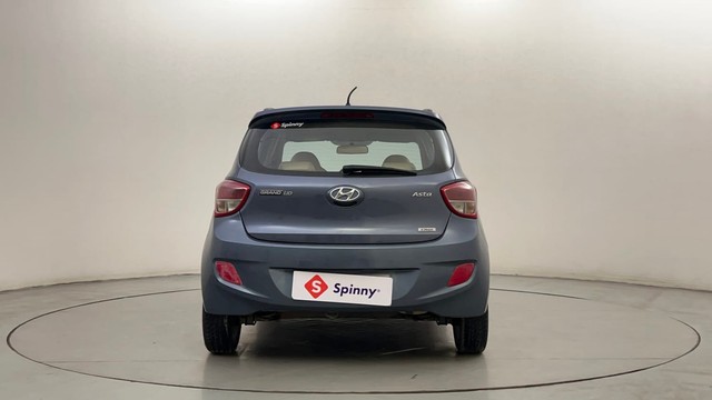 Second-hand 2013 Hyundai Grand i10 1.2 CRDi Asta for sale in Bangalore-4