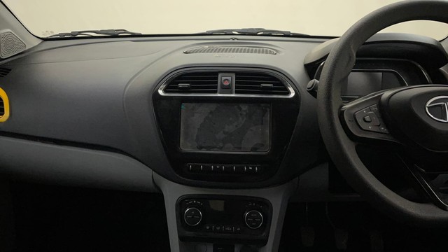 Second-hand 2020 Tata Tiago XZ Plus for sale in Bangalore-32