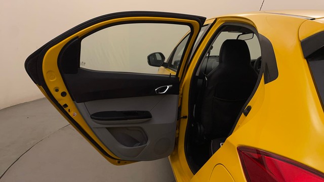 Second-hand 2020 Tata Tiago XZ Plus for sale in Bangalore-29