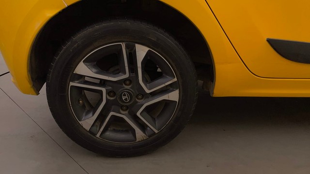 Second-hand 2020 Tata Tiago XZ Plus for sale in Bangalore-18