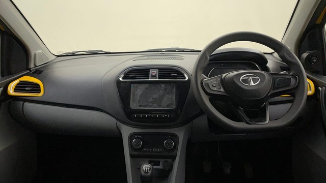 Second-hand 2020 Tata Tiago XZ Plus for sale in Bangalore-11