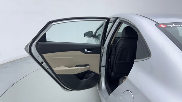 Second-hand 2018 Hyundai Verna 1.6 SX VTVT AT for sale in Ghaziabad-25