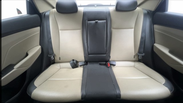 Second-hand 2018 Hyundai Verna 1.6 SX VTVT AT for sale in Ghaziabad-24