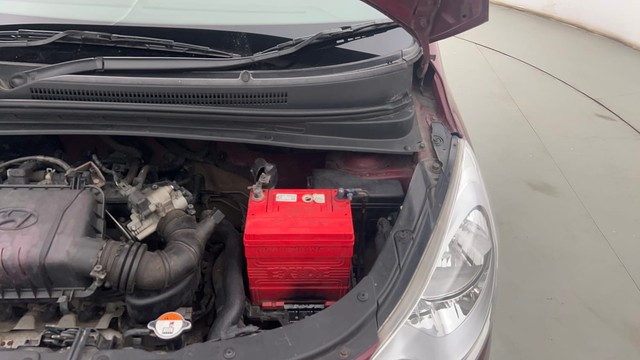 Second-hand 2015 Hyundai i10 Sportz 1.1L for sale in Kolkata-39