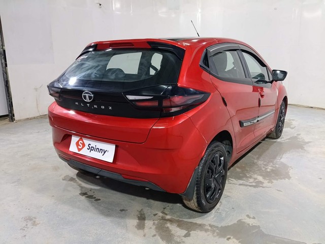 Second-hand 2021 Tata Altroz XT for sale in Kochi-3
