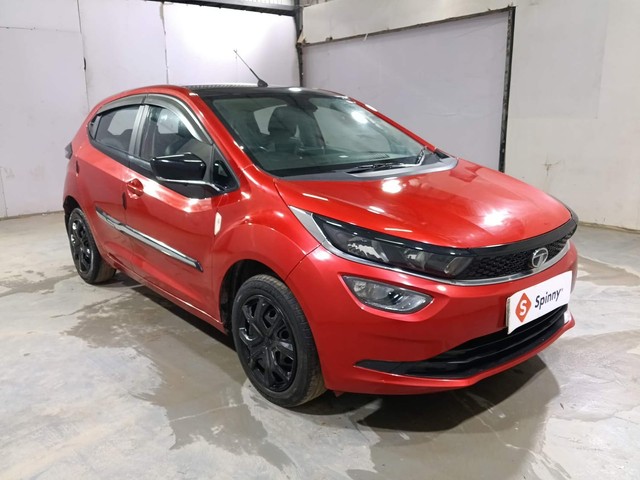 Second-hand 2021 Tata Altroz XT for sale in Kochi-1