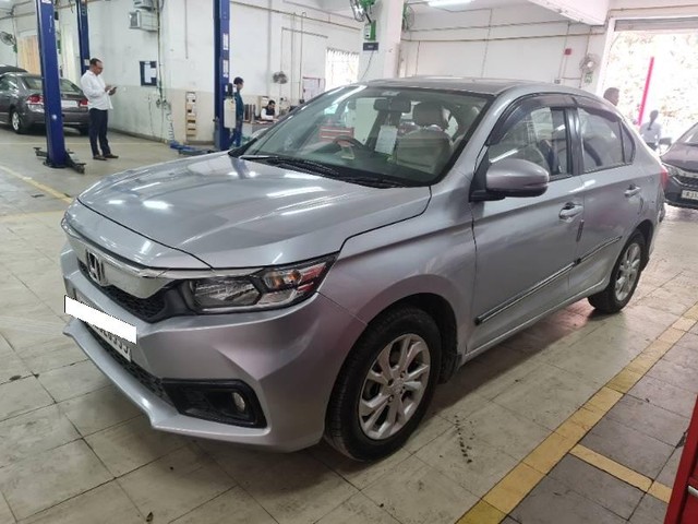 Second-hand 2018 Honda Amaze V Petrol BSIV for sale in Lucknow