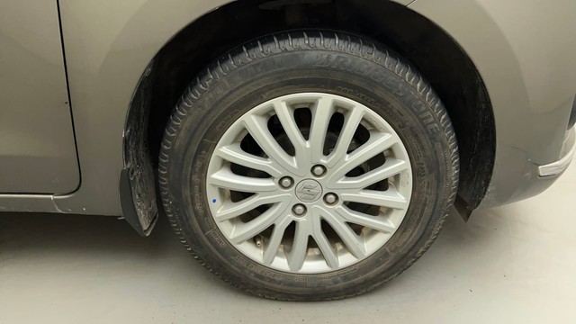 Second-hand 2018 Maruti Dzire ZXI for sale in Mysore-17