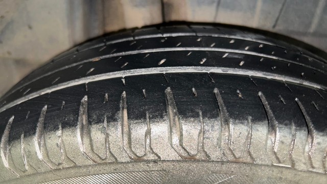 Second-hand 2018 Maruti Dzire ZXI for sale in Mysore-39