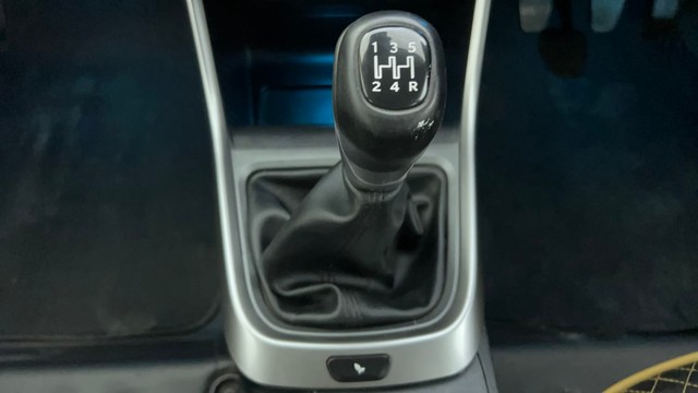 Second-hand 2024 Tata Altroz XZ for sale in Ahmedabad-12