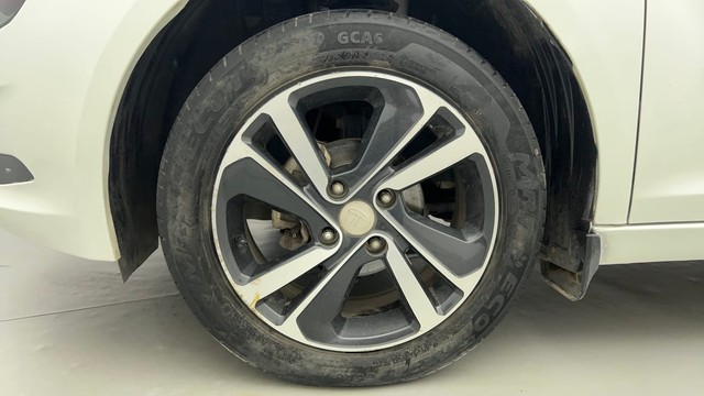 Second-hand 2024 Tata Altroz XZ for sale in Ahmedabad-20