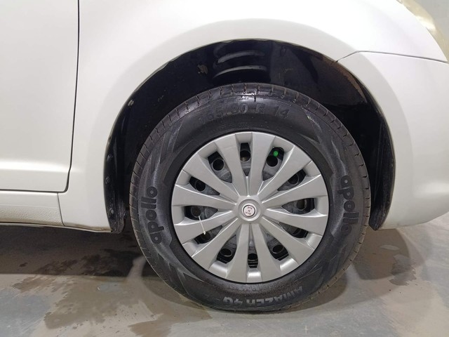 Second-hand 2011 Maruti Suzuki Swift Dzire VXI 1.2 BS IV for sale in Kochi-17